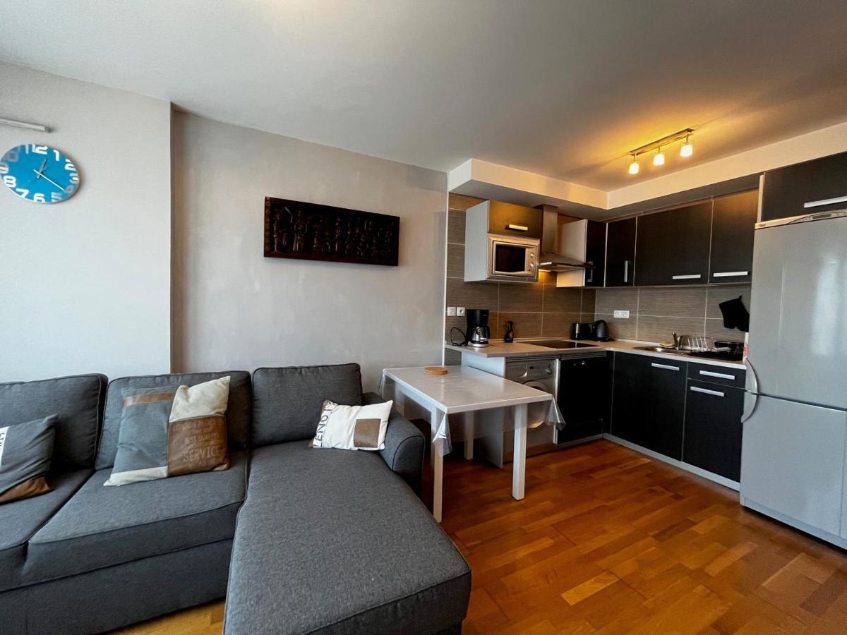 Charmant T2 Avec Cuisine Ouverte Pres De La Frontiere Espagnole, Ideal Pour Famille Ou Amis - Fr-1-239-740 Urrugne Kültér fotó